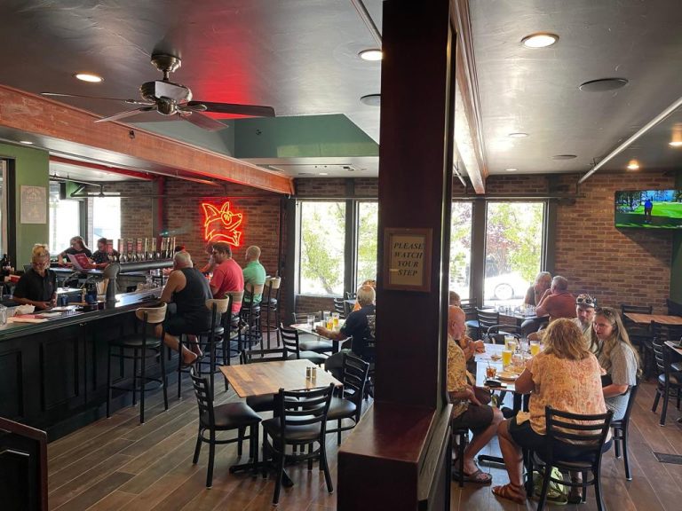 25186 the fox restaurant brewery 768x576