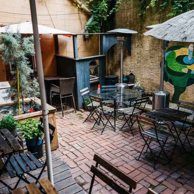 25437 joy cafe 768x768