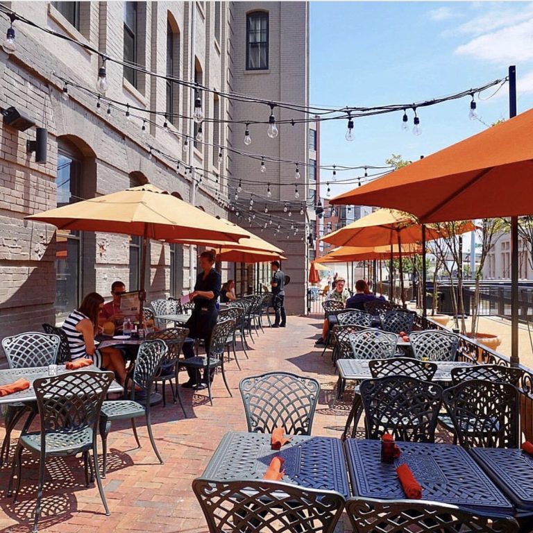 25477 casa del barco 8211 canal walk 768x768