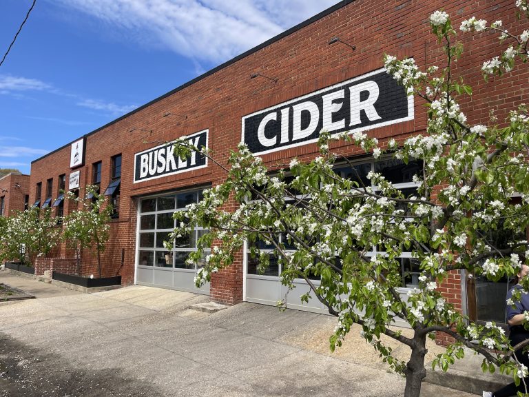 25540 buskey cider 768x576