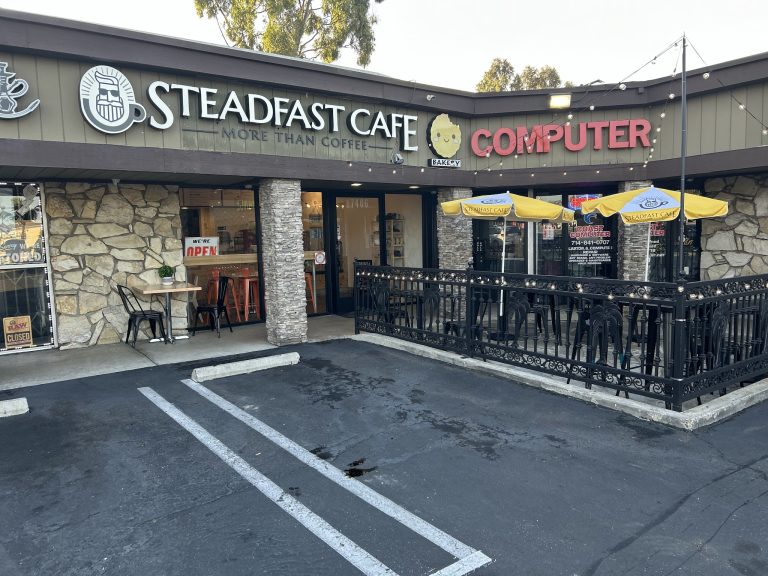 25699 steadfast cafe 768x576