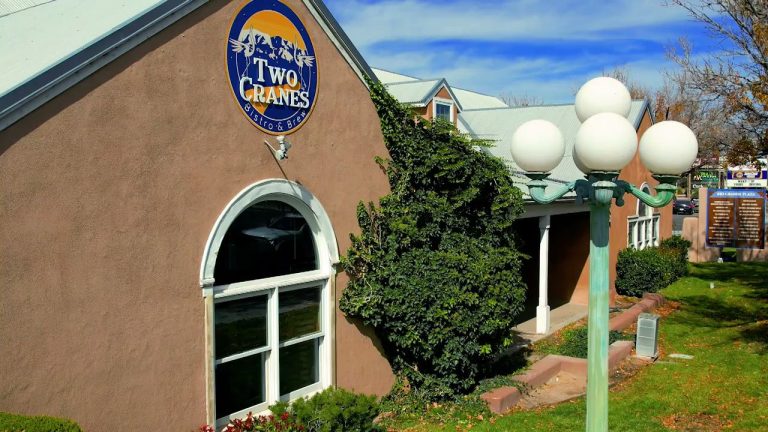 25722 two cranes bistro brew 768x432