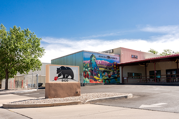 25783 boxing bear brewing co. firestone taproom and brewery