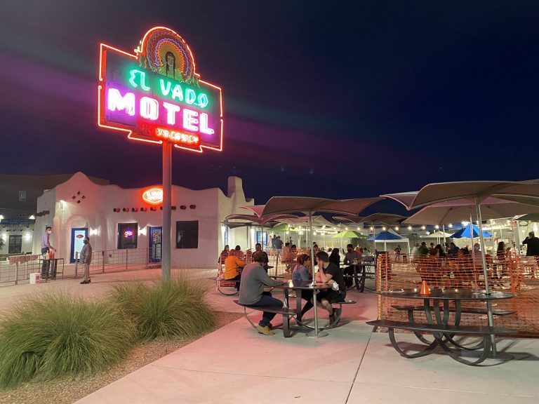 25813 buen provecho 768x576