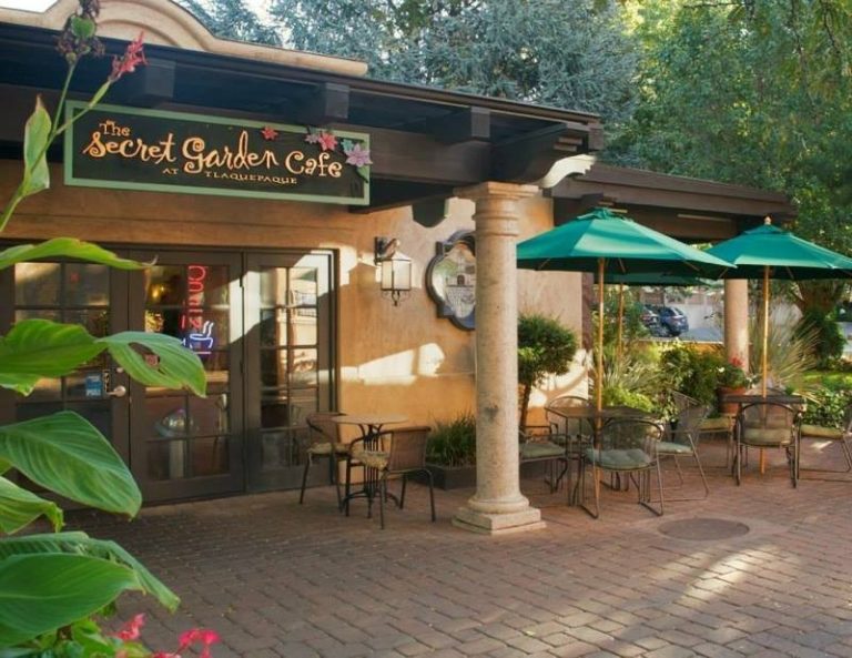 25927 the secret garden cafe 768x593