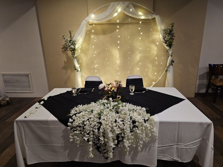 25974 oakcreek bistro 768x576