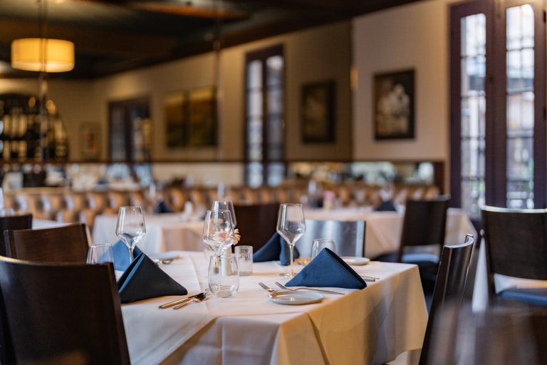 26007 rene at tlaquepaque 768x512