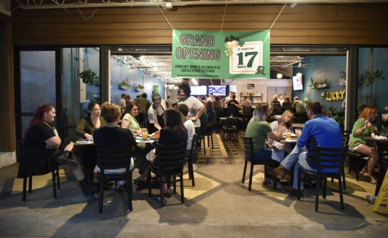 26107 castle street kitchen 768x472