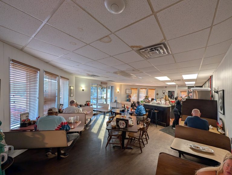 26199 ruths kitchen 768x578