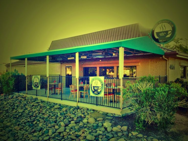 26292 bisbee breakfast club 768x576