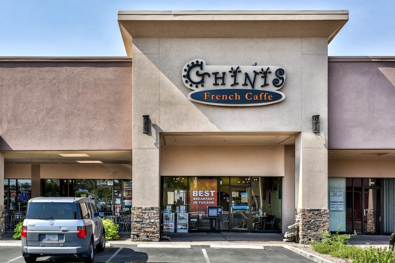 26307 ghinis french caffe 768x512