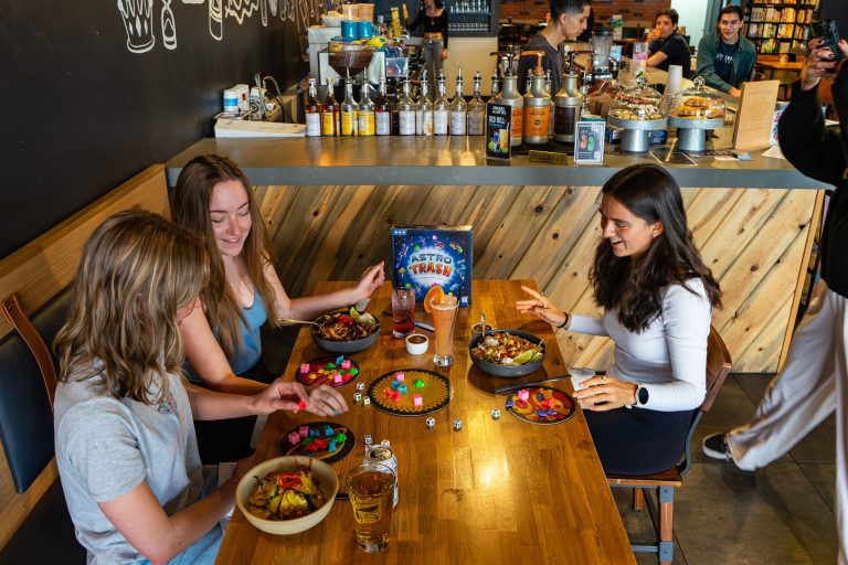 26334 snakes lattes tucson 768x512