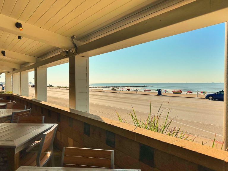 26589 nicks kitchen and beach bar 768x576