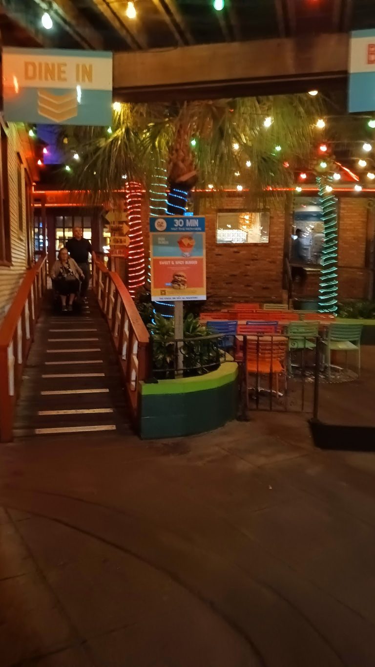26604 sonnys place 768x1365
