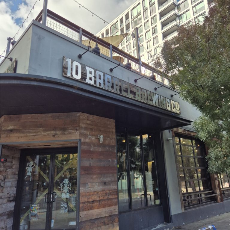 26685 10 barrel brewing portland 768x768